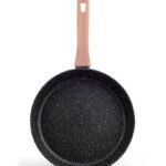 Сковорода CASUAL PLUS 26 см, зеленая ручка