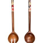 Set of serving spoons for a wooden salad